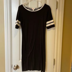 LuLaRoe Julia dress